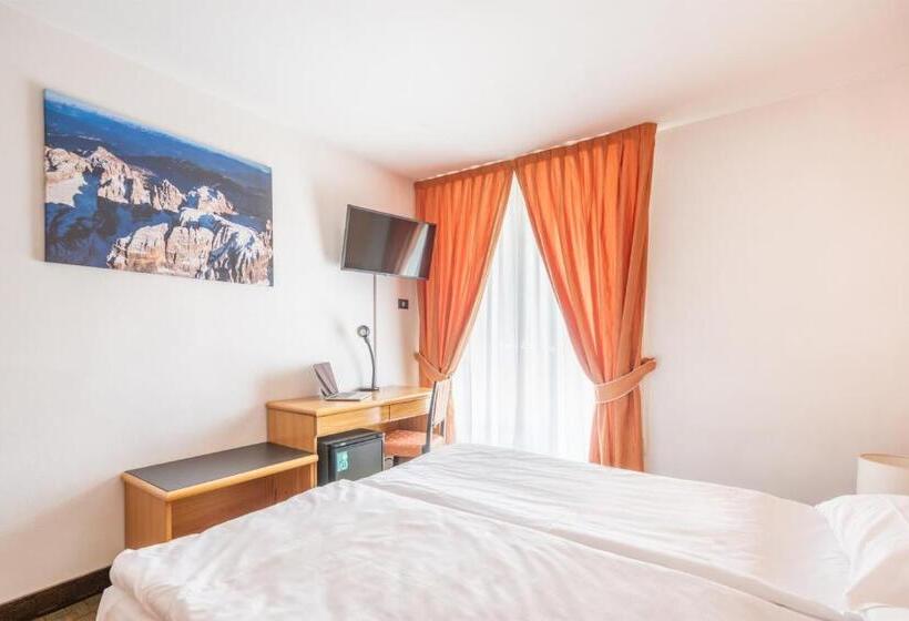 Comfort room with balcony, Alpina