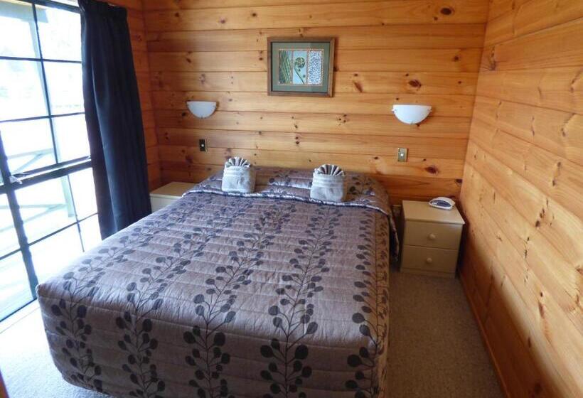 سوئیت 2 خوابه, Cedarwood Lakeside Motel & Conference Venue