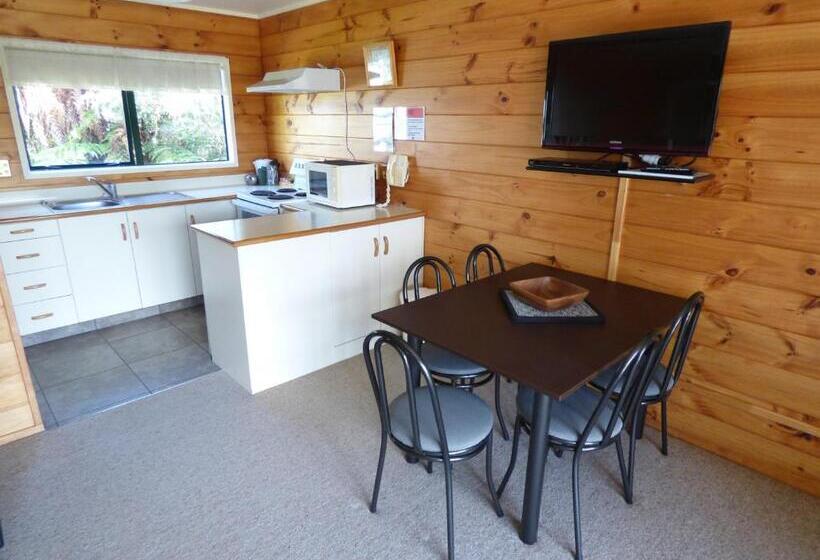 سوئیت 2 خوابه, Cedarwood Lakeside Motel & Conference Venue