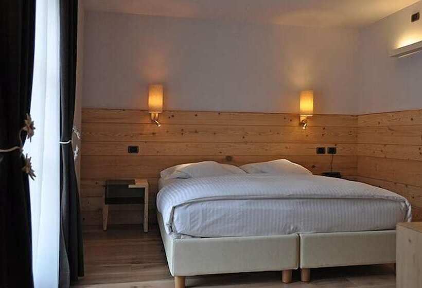 اتاق سوپریور, Chalet Laura Lodge