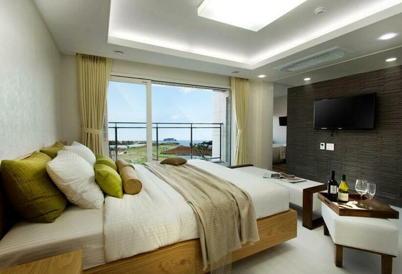 سوییت خانوادگی, Healthcare Town Resort