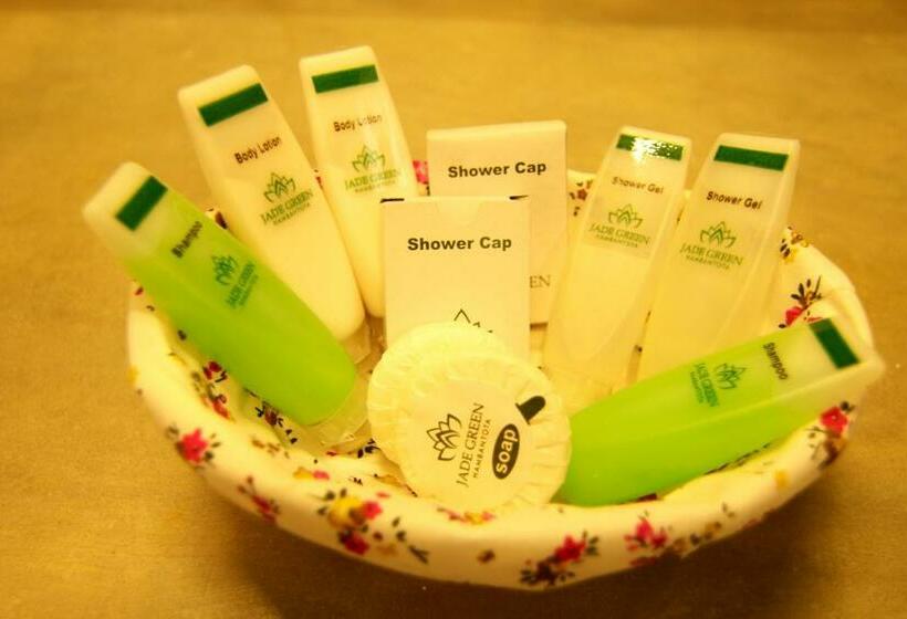 اتاق لوکس خانوادگی, Jade Green Hambantota
