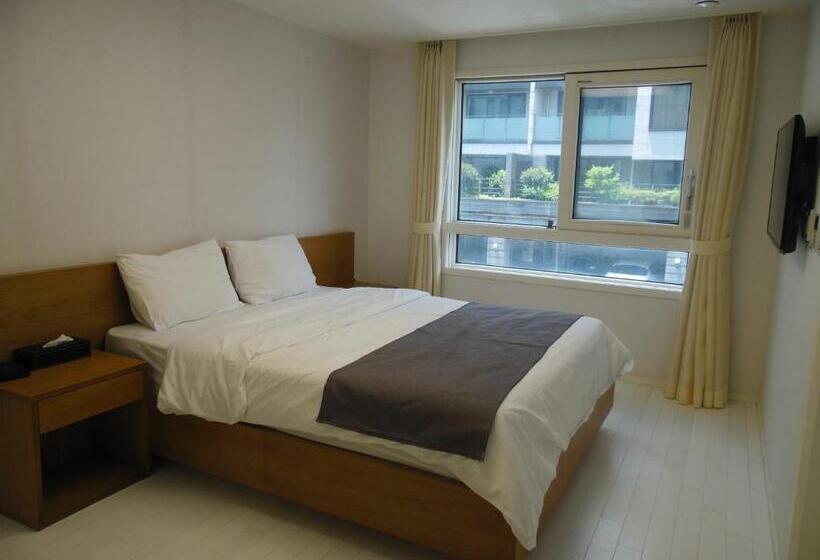 سوییت خانوادگی, Healthcare Town Resort