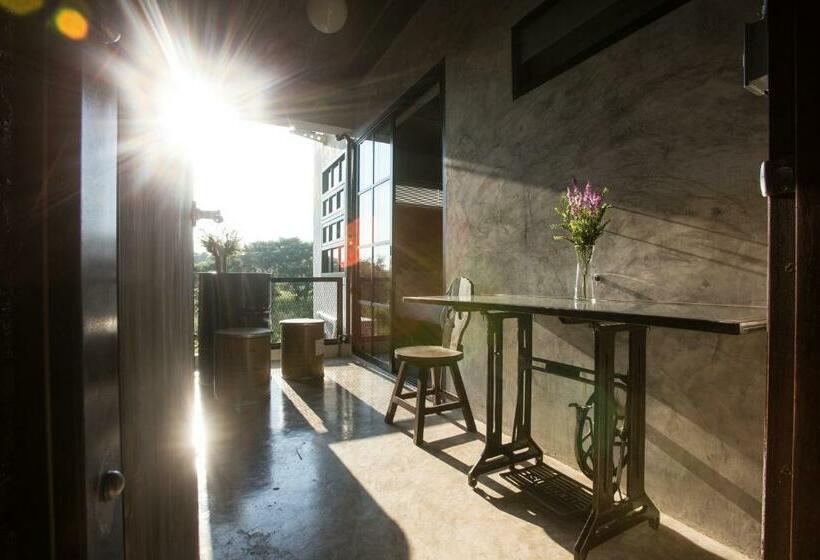 اتاق استاندارد با چشم‌انداز کوهستان, Rumpai Loft Habitat