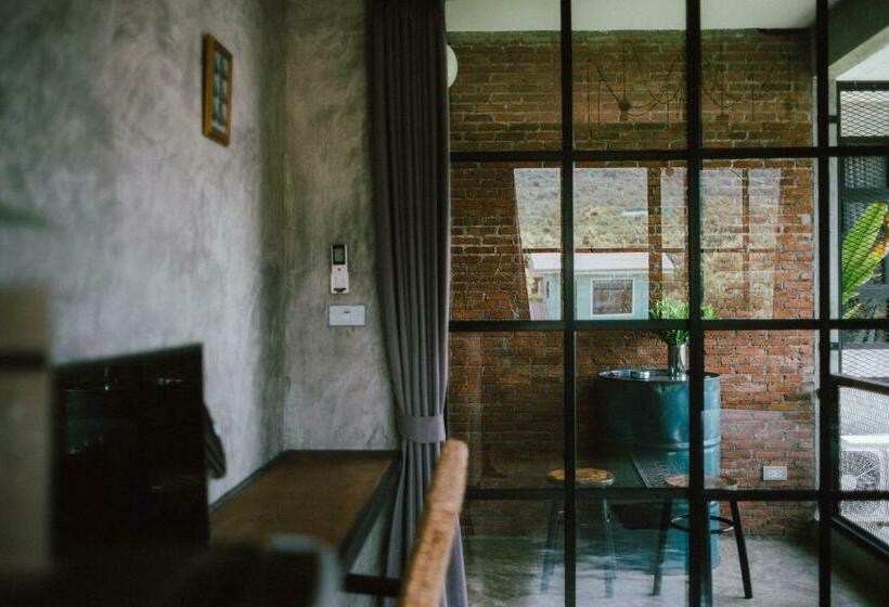 اتاق استاندارد با چشم‌انداز کوهستان, Rumpai Loft Habitat