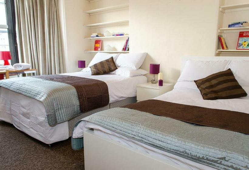 اتاق خانوادگی با سرویس بهداشتی مشترک, Campbells Guest House