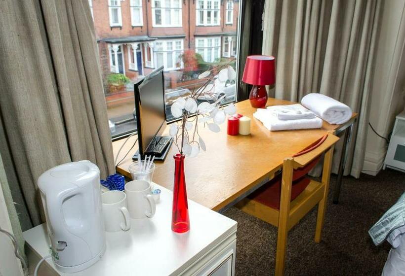اتاق خانوادگی با سرویس بهداشتی مشترک, Campbells Guest House