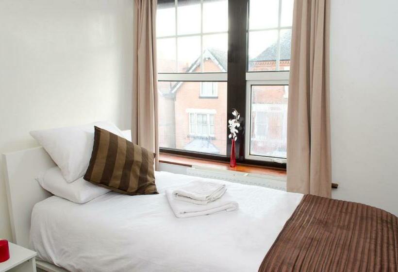 اتاق استاندارد یک تخته با سرویس بهداشتی مشترک, Campbells Guest House
