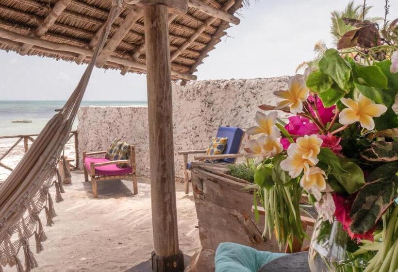 اتاق سوپریور با چشم‌انداز دریا, Mamamapambo Boutique
