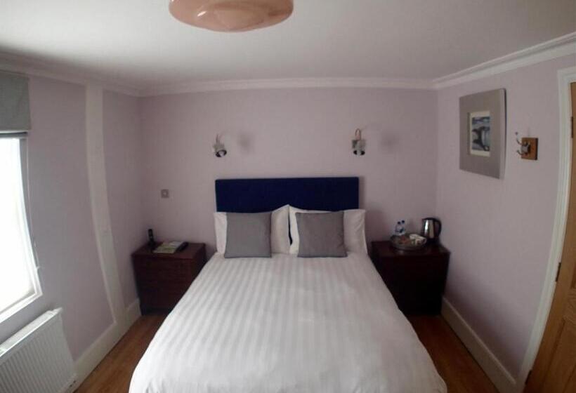 اتاق استاندارد, The Falstaff Hotel & Restaurant Ramsgate