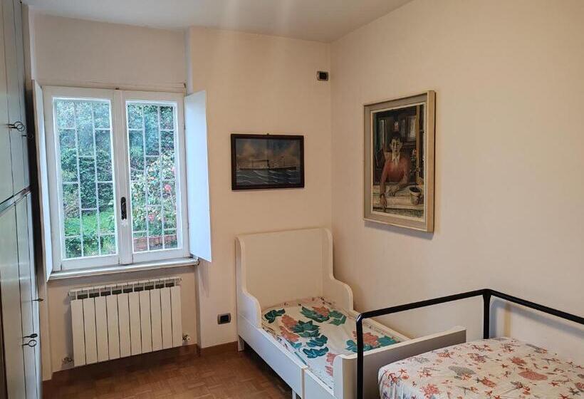 اتاق خانوادگی با چشم‌انداز باغ, B&b La Taverna Di Mulinetti