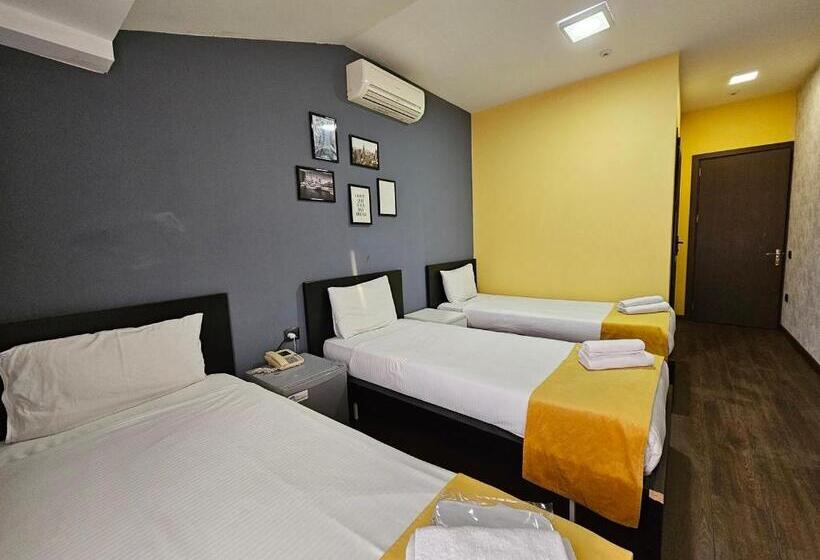 اتاق استاندارد سه نفره, Cityland Hotel Baku