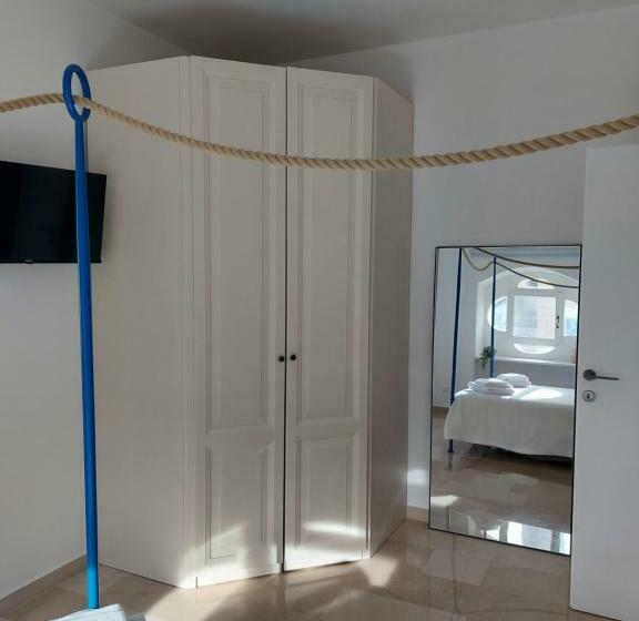 اتاق لوکس, Palazzo Accinni B&b