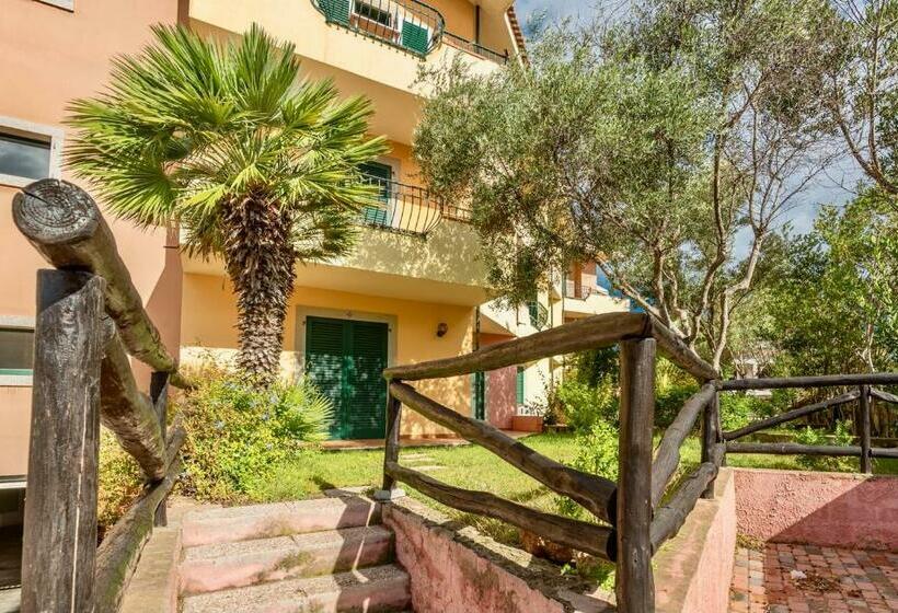 آپارتمان 1 خوابه, Isa Residence With Swimming Pool In Santa Teresa Di Gallura, Apartments With Air Conditioning And Pr