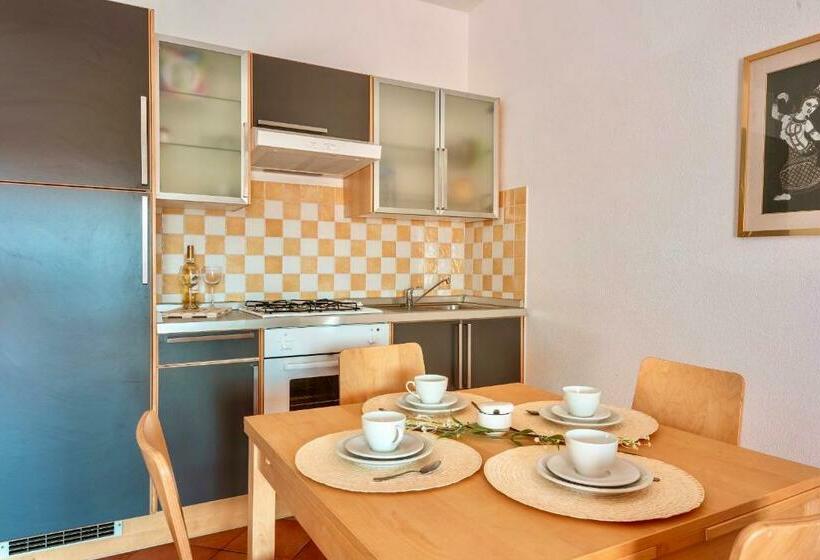 استودیوی سوپریور, Isa Residence With Swimming Pool In Santa Teresa Di Gallura