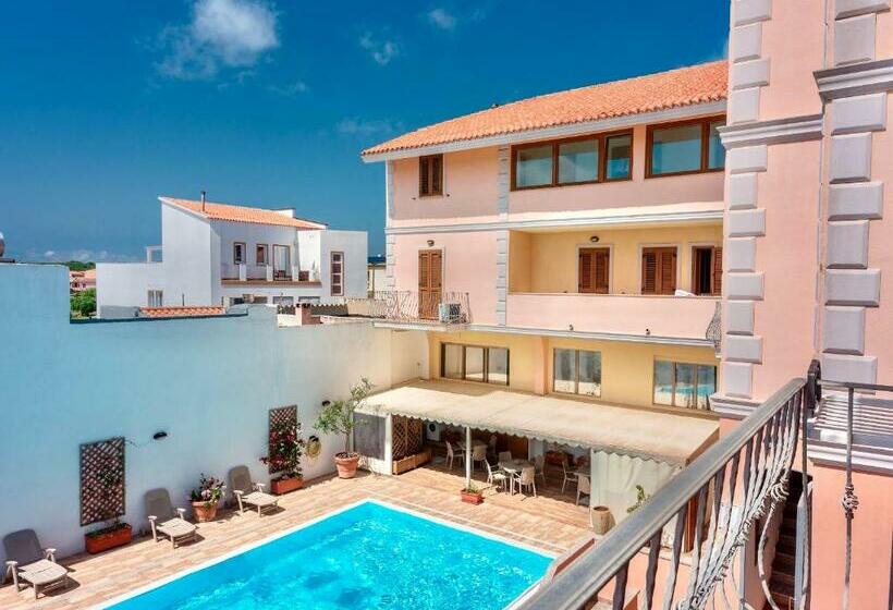 آپارتمان 1 خوابه, Isa Residence With Swimming Pool In Santa Teresa Di Gallura