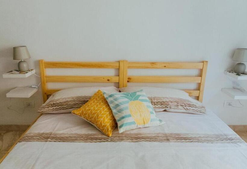 اتاق استاندارد, Lemon Tree Rooms
