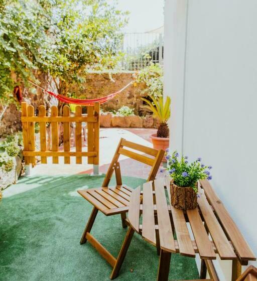 اتاق استاندارد, Lemon Tree Rooms