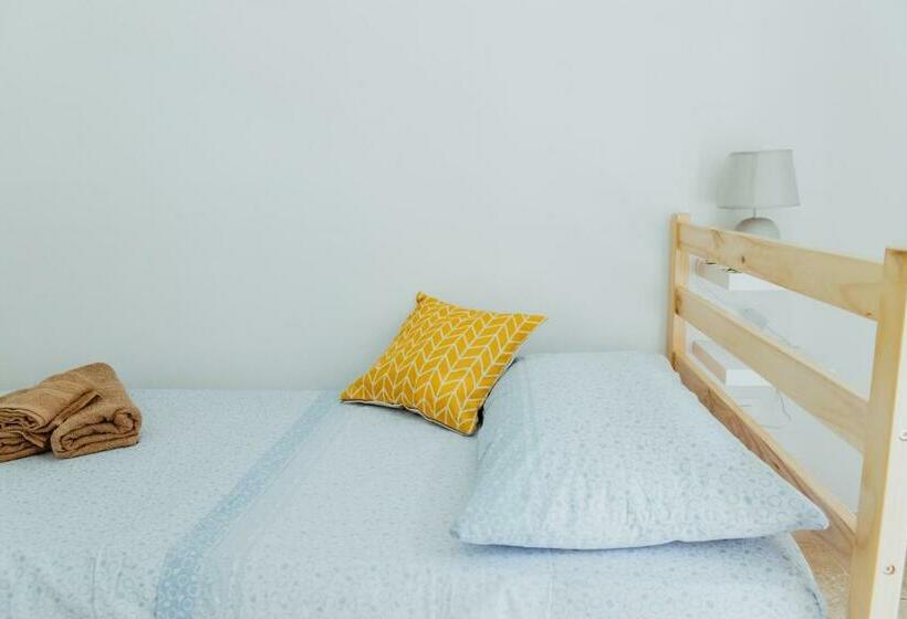 اتاق استاندارد, Lemon Tree Rooms