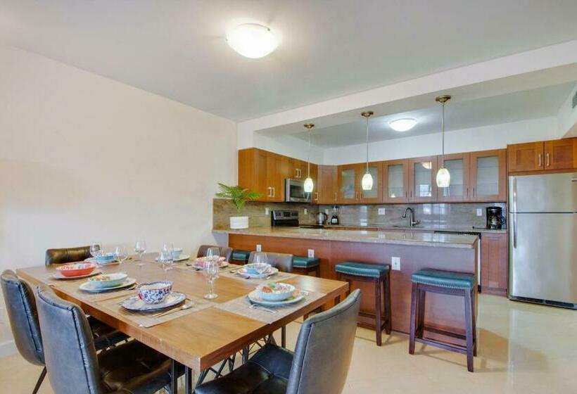 آپارتمان 1 خوابه با چشم‌انداز دریا, Family Beach Home W Ocean & Bay Views   Upgraded Corner Unit