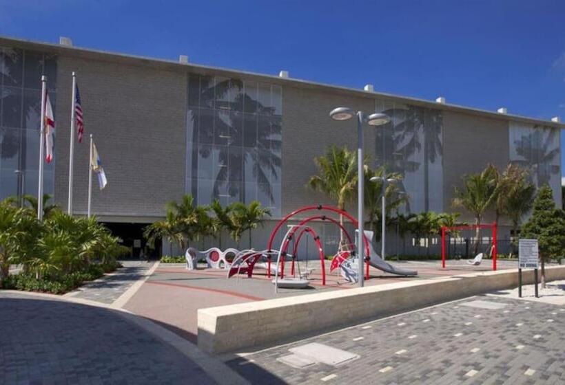 آپارتمان 1 خوابه با چشم‌انداز دریا, Family Beach Home W Ocean & Bay Views   Upgraded Corner Unit