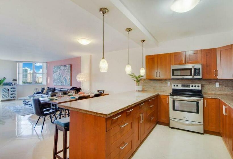 آپارتمان 1 خوابه با چشم‌انداز دریا, Family Beach Home W Ocean & Bay Views   Upgraded Corner Unit
