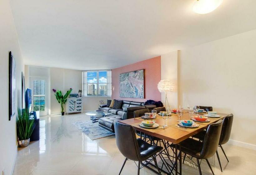 آپارتمان 1 خوابه با چشم‌انداز دریا, Family Beach Home W Ocean & Bay Views   Upgraded Corner Unit