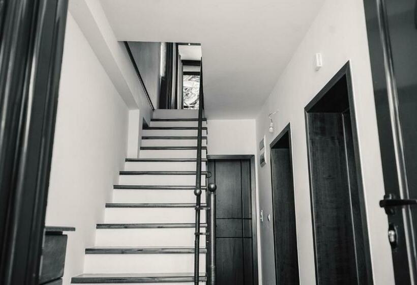 اتاق استاندارد, Guest House Mirah
