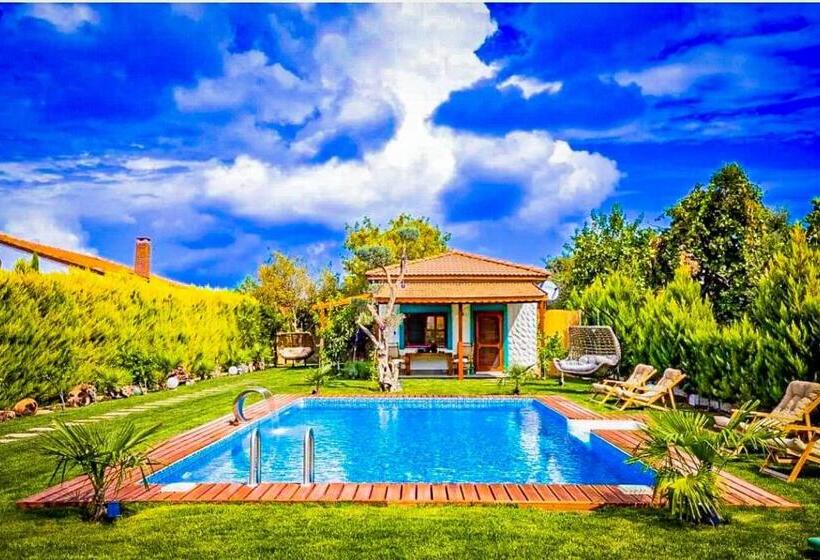 سوییت, Portofino Urla Boutique