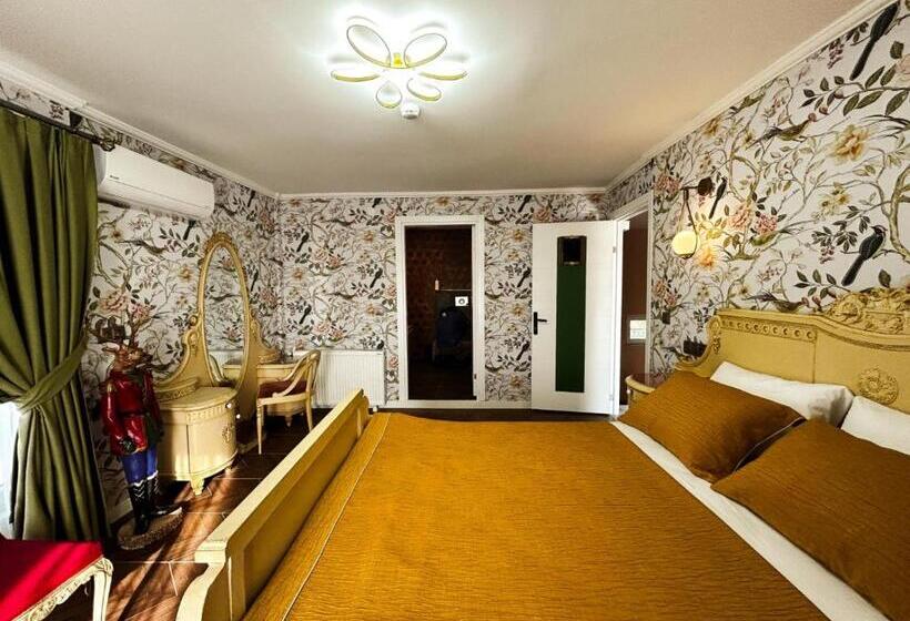 سوییت جونیور, Portofino Urla Boutique