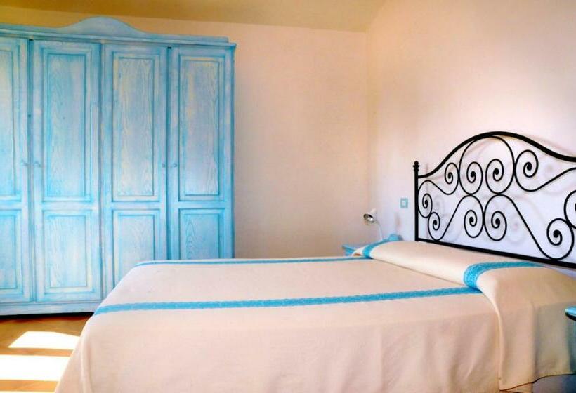 آپارتمان 1 خوابه, Residence With Private Beach In Marinella