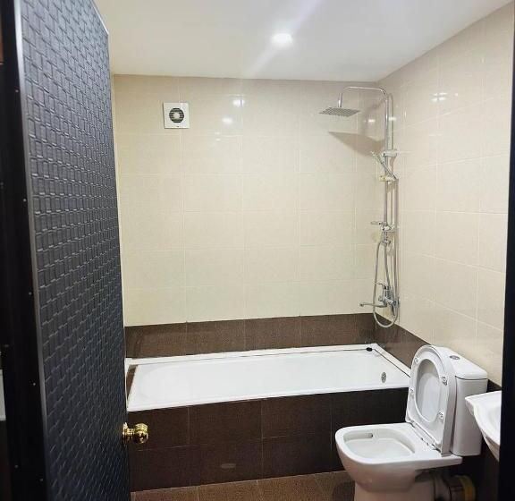 اتاق استاندارد با بالکن, Rosemary Inn