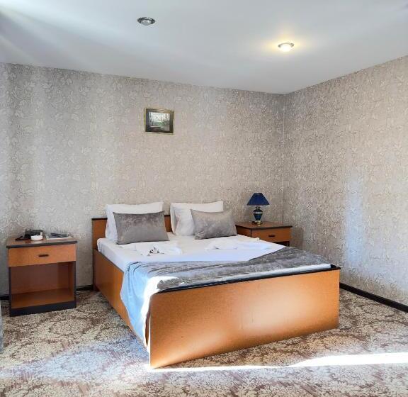 اتاق استاندارد, Rosemary Inn