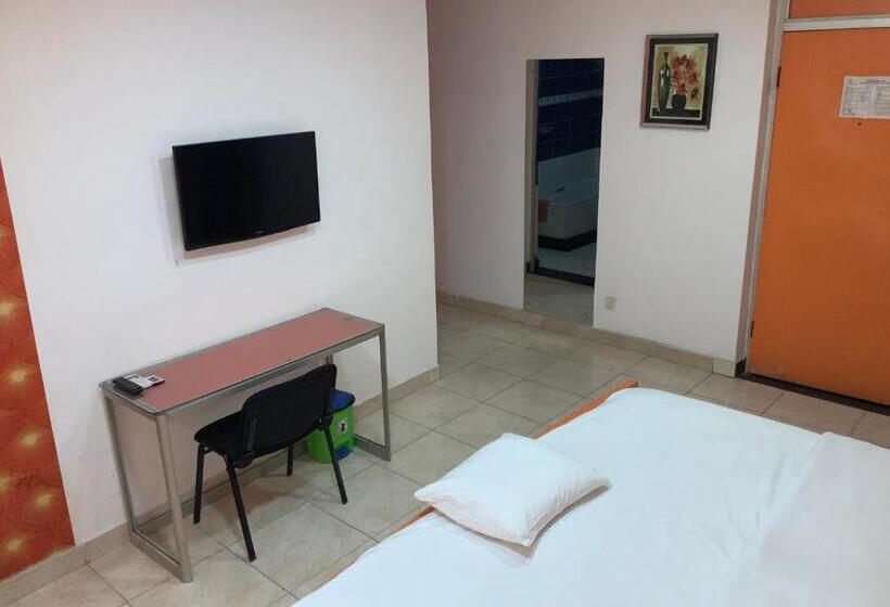 اتاق لوکس, Springpark Yaad Hotel & Apartment Ikoyi