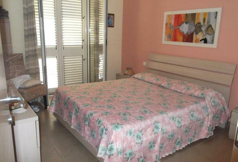 اتاق استاندارد با تخت بزرگ, Suliccenti Marzamemi