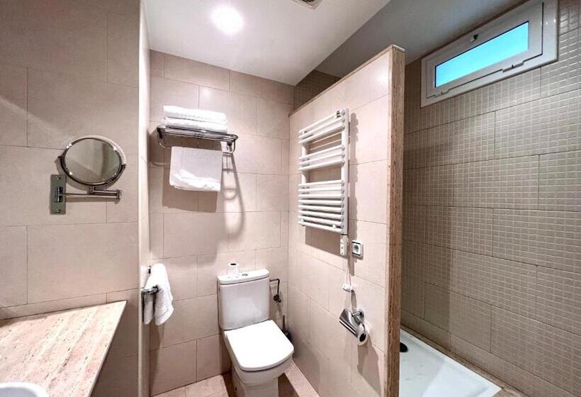 اتاق استاندارد, Hostal Apolo
