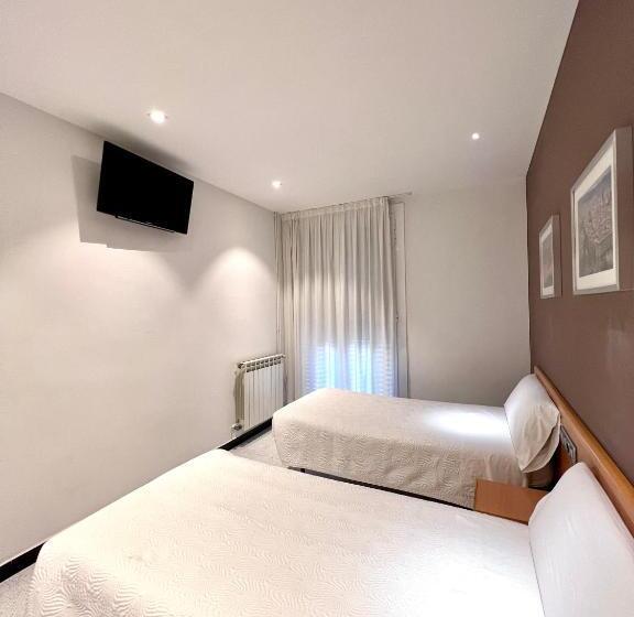 اتاق استاندارد با سرویس بهداشتی مشترک, Hostal Apolo