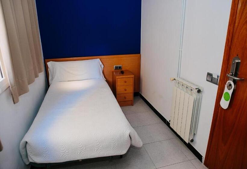 اتاق استاندارد یک نفره, Hostal Apolo