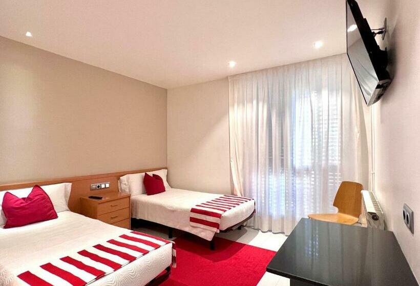اتاق استاندارد, Hostal Apolo