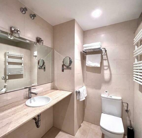 اتاق استاندارد, Hostal Apolo