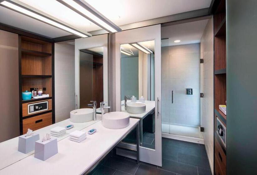 اتاق استاندارد با تخت بزرگ برای معلولان, Aloft Syracuse Inner Harbor