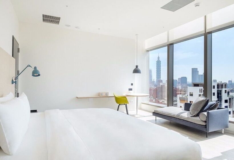 استودیوی استاندارد, Amba Taipei Songshan