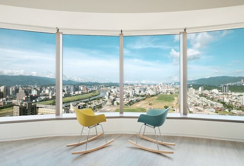 اتاق استاندارد با تخت دوبل, Amba Taipei Songshan