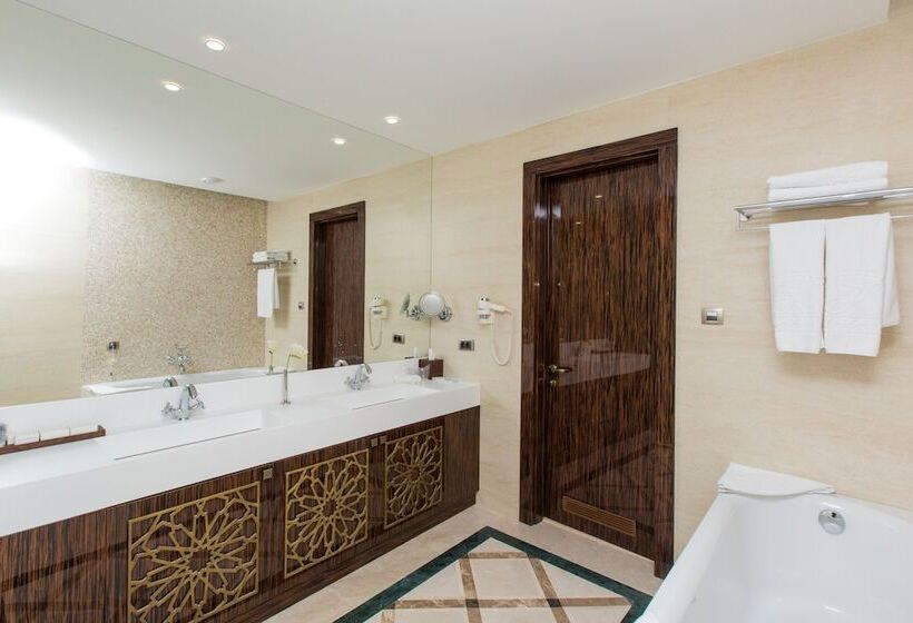 اتاق استاندارد با چشم‌انداز دریا, Kadorr Hotel Resort & Spa