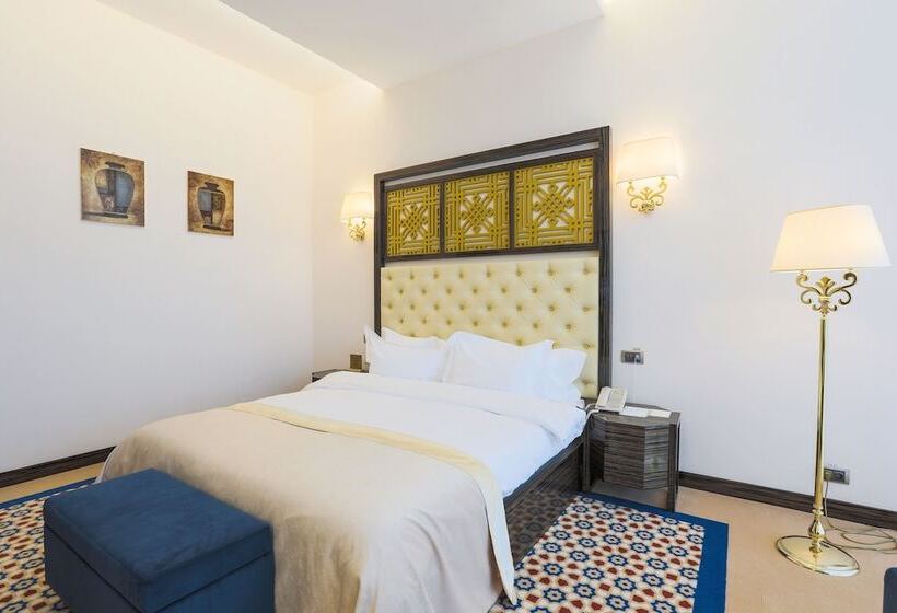 اتاق استاندارد با چشم‌انداز دریا, Kadorr Hotel Resort & Spa