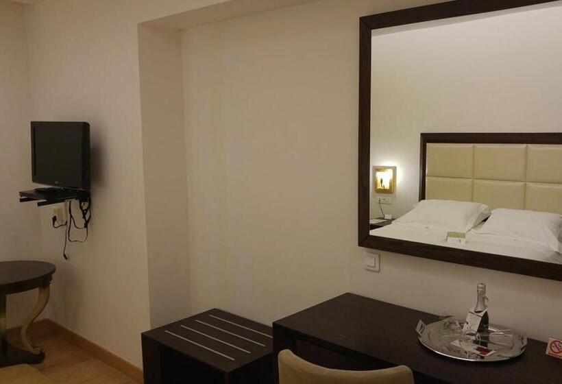 اتاق استاندارد, Kalavrita Canyon Hotel & Spa