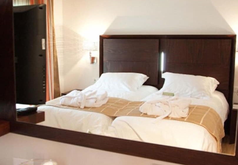 اتاق لوکس, Kalavrita Canyon Hotel & Spa