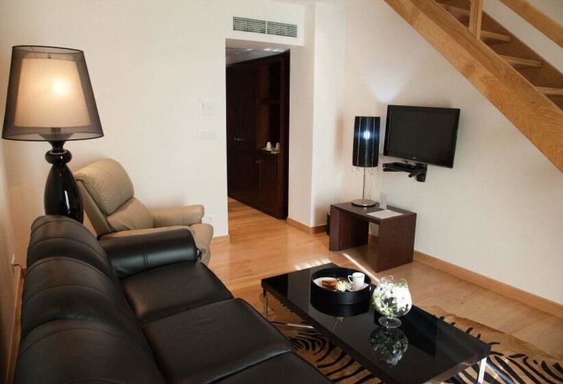 سوییت, Kalavrita Canyon Hotel & Spa