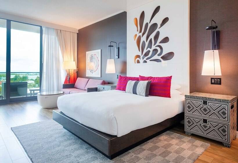 اتاق استاندارد با تخت دوبل و چشم‌انداز, Kimpton Seafire Resort + Spa