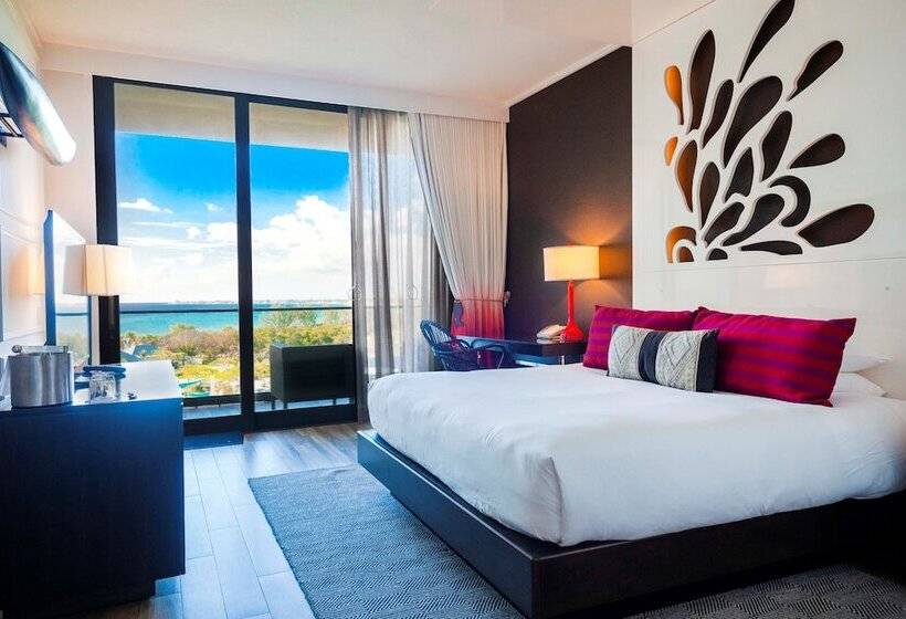 سوییت خانوادگی, Kimpton Seafire Resort + Spa, An Ihg